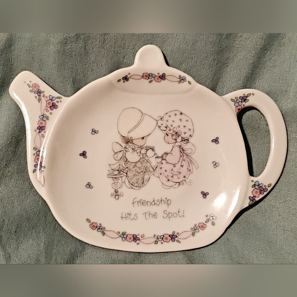 PRECIOUS MOMENTS VINTAGE CERAMIC TEA BAG HOLDER "FRIENDSHIP HITS THE SPOT"